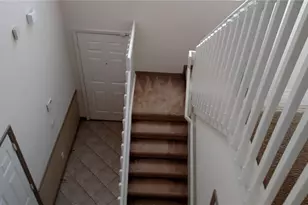 30105 Mossbank Dr, Wesley Chapel, FL 33543 - Photo 4