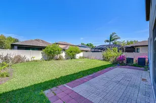871 Vino Verde Cir, Brandon, FL 33511 - Photo 6