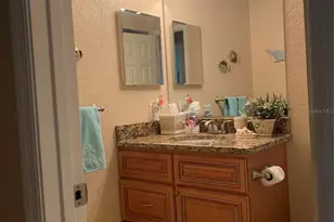 8176 129th St N, Seminole, FL 33776 - Photo 8
