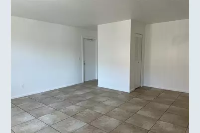 8701 4th Street N #208, Saint Petersburg, FL 33702 - Photo 6