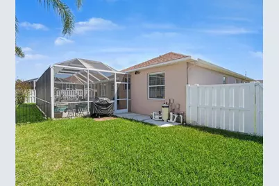 535 Planters Manor Way, Bradenton, FL 34212 - Photo 4