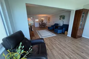 868 Bayway Blvd, Clearwater Beach, FL 33767 - Photo 18
