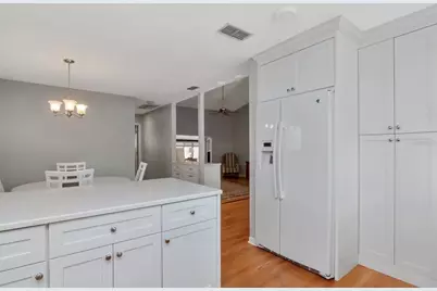 11504 Cerca Del Rio Place, Temple Terrace, FL 33617 - Photo 22