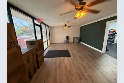 705 E Live Oak Street #C, Tarpon Springs, FL 34689 - Photo 2