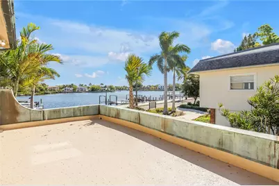 2410 Coffee Pot Boulevard NE, Saint Petersburg, FL 33704 - Photo 20