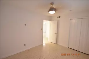 528 Suwanee Cir, Tampa, FL 33606 - Photo 26