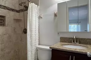 7955 Bayshore Dr, Seminole, FL 33776 - Photo 18