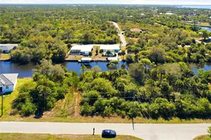 594 McDill Dr, Port Charlotte, FL 33953 - Photo 1