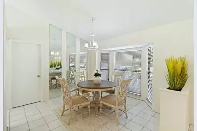 5206 Woodlawn Circle E, Palmetto, FL 34221 - Photo 8