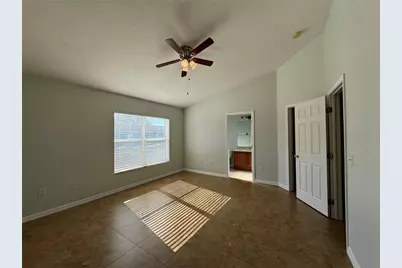 1561 Blue Magnolia Road, Brandon, FL 33510 - Photo 20