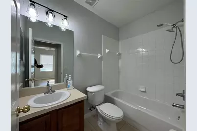 1561 Blue Magnolia Road, Brandon, FL 33510 - Photo 16