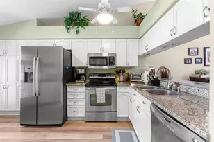 2519 Northfield Ln, Clearwater, FL 33761 - Photo 10
