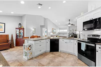 4766 Stoneview Circle, Oldsmar, FL 34677 - Photo 12