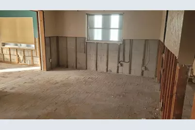 660 64th Avenue, Saint Pete Beach, FL 33706 - Photo 4