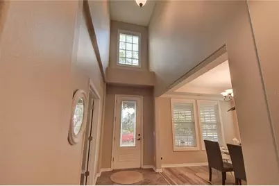 16001 Loneoak View Drive, Lithia, FL 33547 - Photo 8