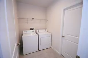 18267 Turning Leaf Cir, Land O Lakes, FL 34638 - Photo 12