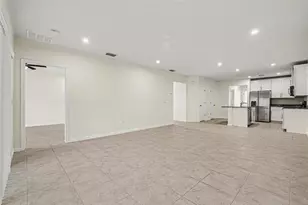 18267 Turning Leaf Cir, Land O Lakes, FL 34638 - Photo 6