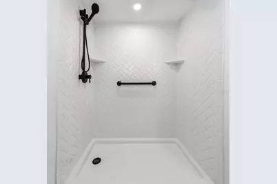 360 57th Street N, Saint Petersburg, FL 33710 - Photo 14