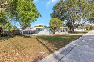 360 57th St N, Saint Petersburg, FL 33710 - Photo 34