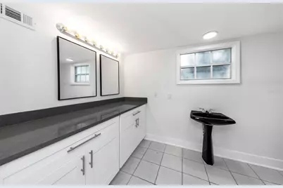 360 57th Street N, Saint Petersburg, FL 33710 - Photo 12