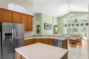 8263 Swann Hollow Dr, Tampa, FL 33647 - Photo 18