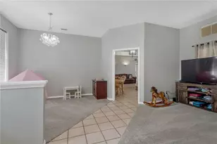 2626 Crestfield Dr, Valrico, FL 33596 - Photo 14