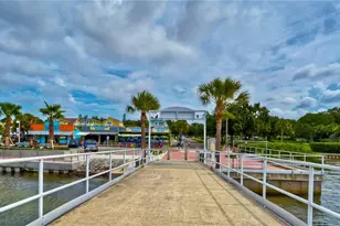 3017 49th St S, Gulfport, FL 33707 - Photo 18