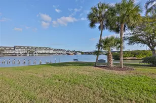 14800 Walsingham Rd, Largo, FL 33774 - Photo 36