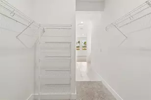 2856 Marrakesh Ln, Sarasota, FL 34234 - Photo 26