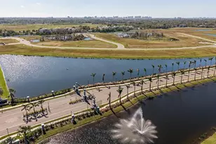 2856 Marrakesh Ln, Sarasota, FL 34234 - Photo 14