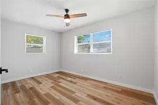 4234 Harrisburg St NE, Saint Petersburg, FL 33703 - Photo 16