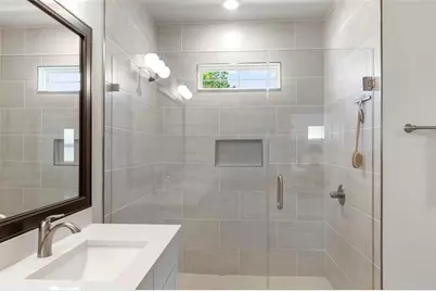 1619 47th Avenue N, Saint Petersburg, FL 33714 - Photo 34