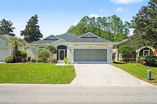10093 Holly Berry Dr, Weeki Wachee, FL 34613 - Photo 1