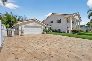 350 Harbor Passage, Clearwater Beach, FL 33767 - Photo 24