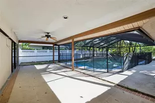 17922 Clear Lake Dr, Lutz, FL 33548 - Photo 62