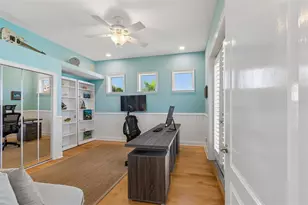 874 Bay Point Dr, Madeira Beach, FL 33708 - Photo 12