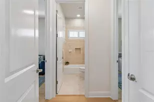 874 Bay Point Dr, Madeira Beach, FL 33708 - Photo 28