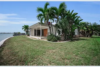 11566 47th Avenue N, Saint Petersburg, FL 33708 - Photo 46