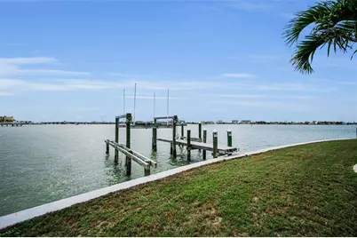 11566 47th Avenue N, Saint Petersburg, FL 33708 - Photo 56