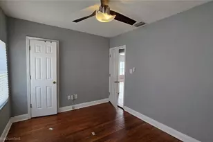 936 E Shadowlawn Ave, Tampa, FL 33603 - Photo 18