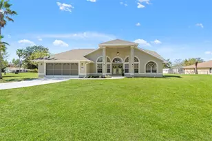 10185 Sleepy Willow Ct, Spring Hill, FL 34608 - Photo 2
