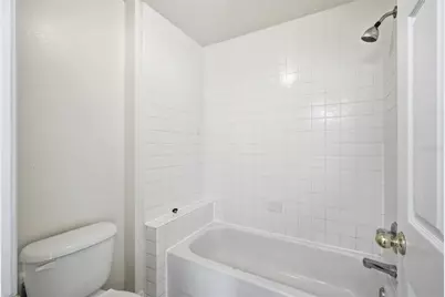 5002 Beechcraft Way, Seffner, FL 33584 - Photo 18