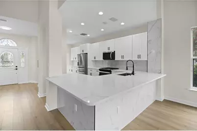7279 Maidencane Court, Seminole, FL 33777 - Photo 12