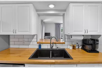 2063 Pine Ridge Drive, Clearwater, FL 33763 - Photo 18