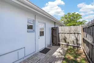 2063 Pine Ridge Dr, Clearwater, FL 33763 - Photo 44