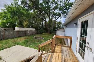 1926 Meadowridge Dr, Valrico, FL 33596 - Photo 26