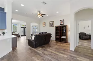 326 Star Shell Dr, Apollo Beach, FL 33572 - Photo 10