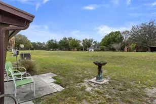 35120 Whispering Oaks Blvd, Dade City, FL 33523 - Photo 32