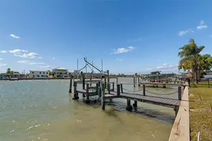 16108 5th St E, Redington Beach, FL 33708 - Photo 36