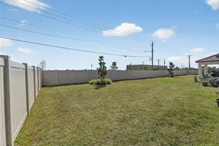 17212 Holly Wl Ave, Wimauma, FL 33598 - Photo 16